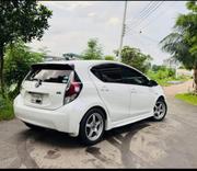Toyota Aqua 2012 Pearl for sale