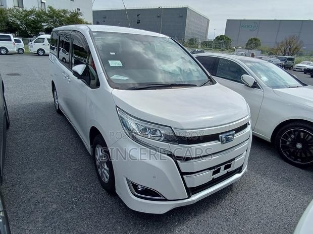 Toyota Noah 2021 Pearl