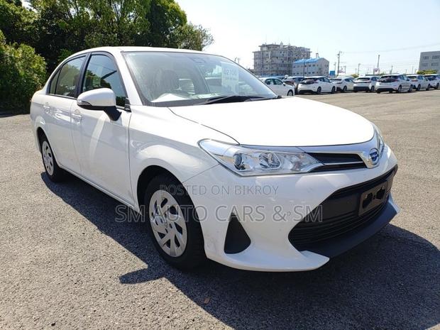 Toyota Axio 2021 White