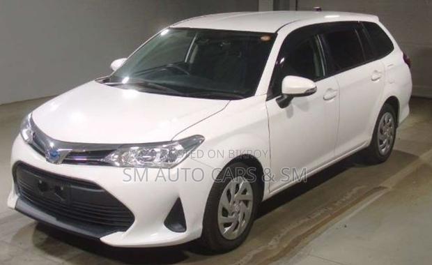 Toyota Corolla Fielder 2021 White