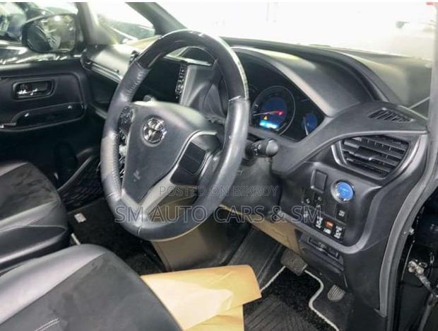 Toyota Esquire 2021 Black