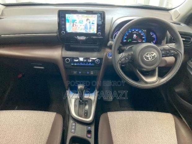 Toyota Yaris Cross 1.5 Hybrid AWD 2021 Black