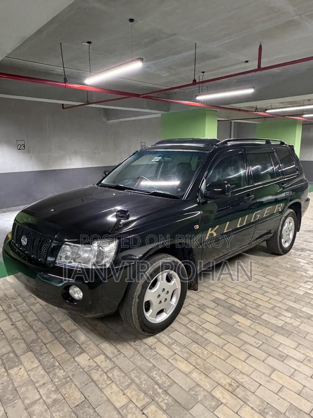 Toyota Kluger 2001 Black