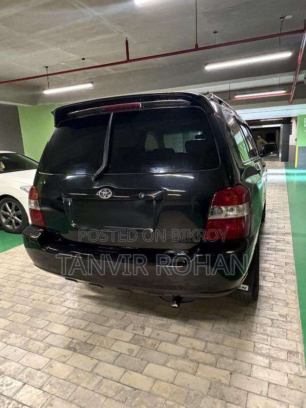 Toyota Kluger 2001 Black