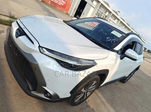 Toyota Corolla Cross 1.8 Hybrid FWD 2021 Pearl