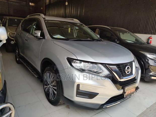 Nissan X-Trail 2017 Silver