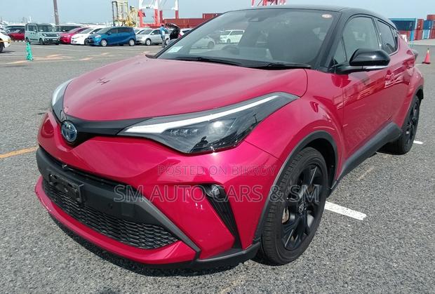 Toyota C-HR 2021 Red