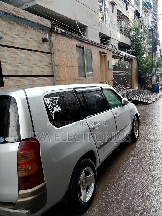 Toyota Succeed 2004 Silver