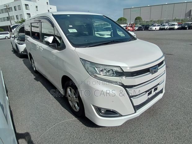 Toyota Noah 2021 Pearl