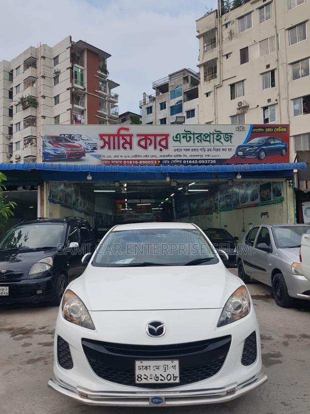 Mazda Axela 2012 White