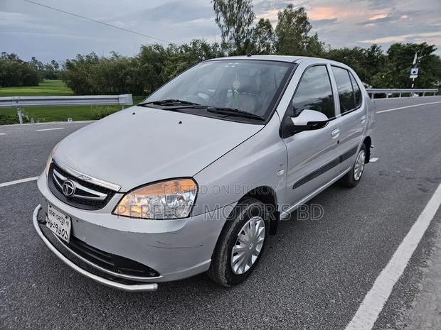 Tata Indigo 2019 Silver