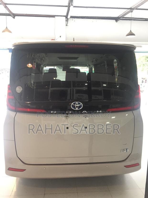 Toyota Noah 2022 Silver