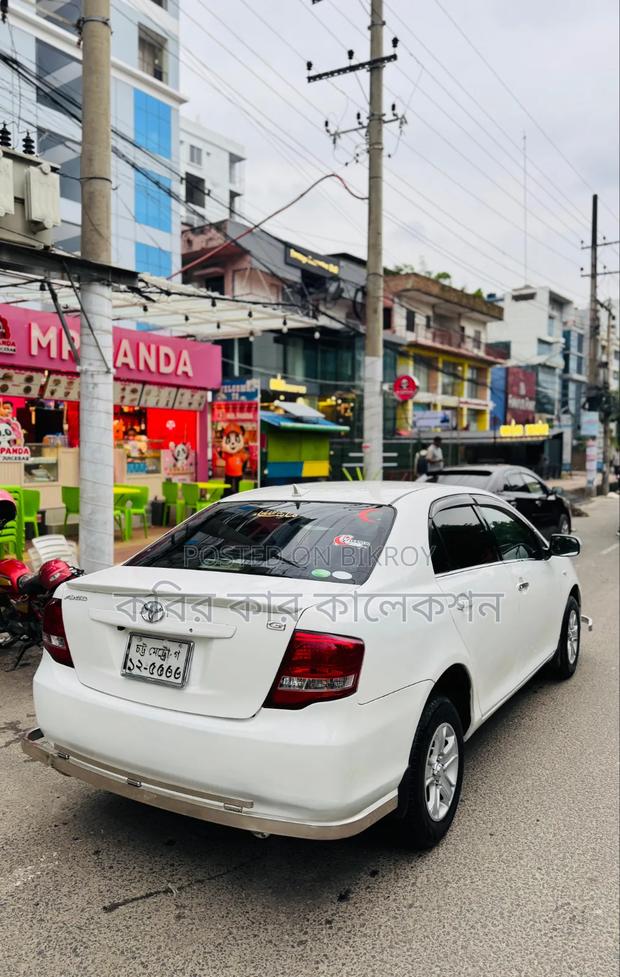 Toyota Axio 2006 White