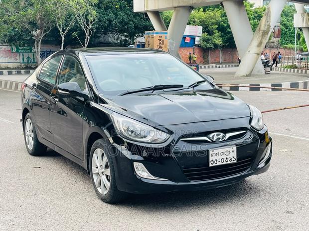 New Hyundai Accent 2012 Blue