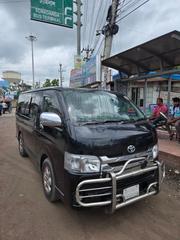 Toyota Grand HiAce 2002 Black for sale