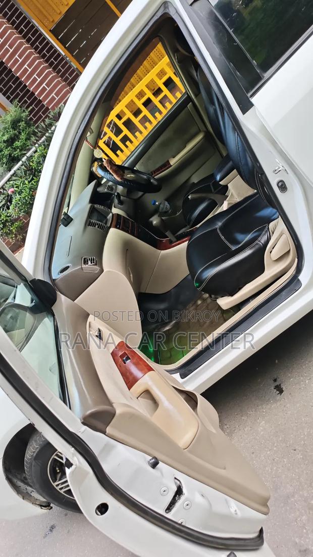 Toyota Corolla Fielder 2004 White