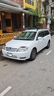 Toyota Corolla Fielder 2002 White for sale