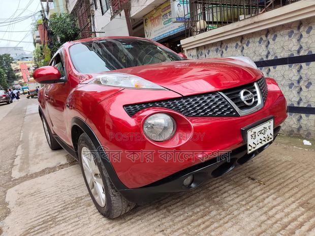 Nissan Juke 2011 Red