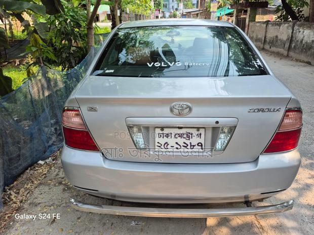 Toyota Corolla 2004 Silver
