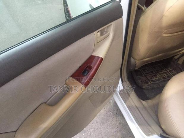 Toyota Corolla 2005 White