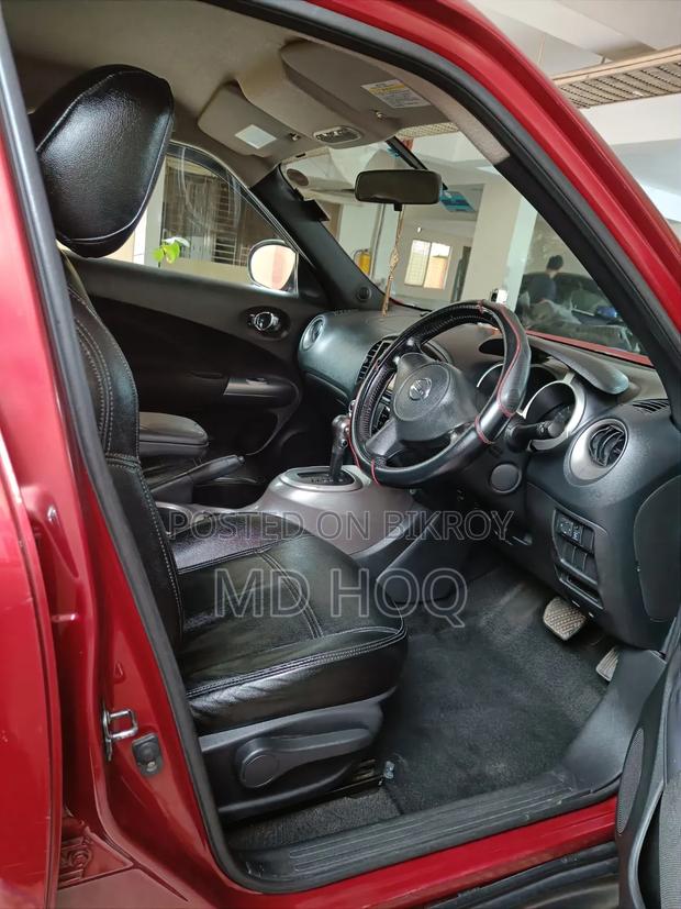 Nissan Juke 2011 Red