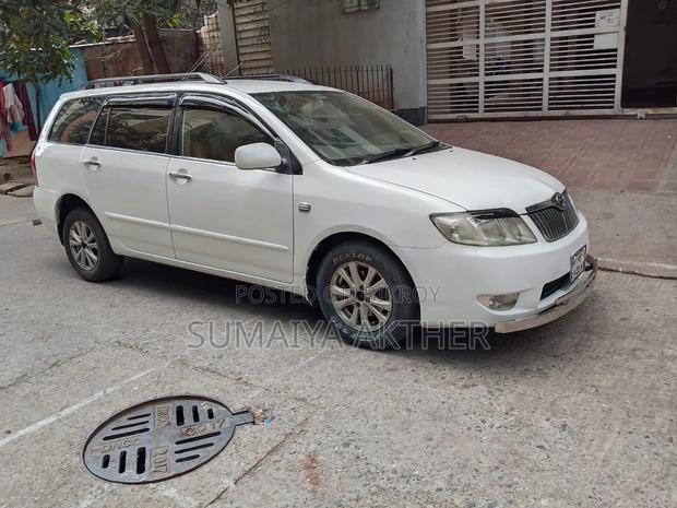 Toyota Axio 2006 White