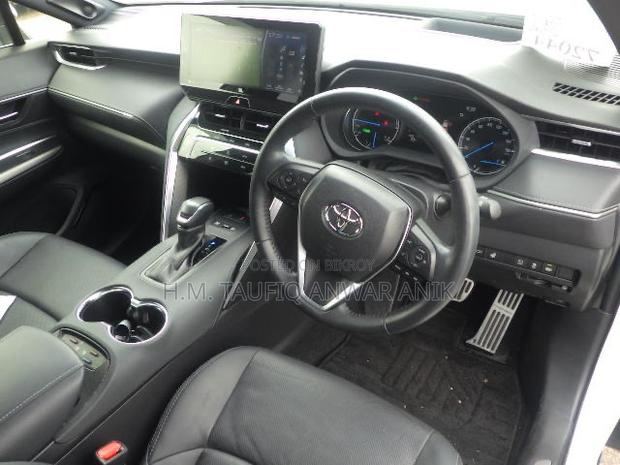 Toyota Harrier 2.5 Hybrid 2021 Pearl