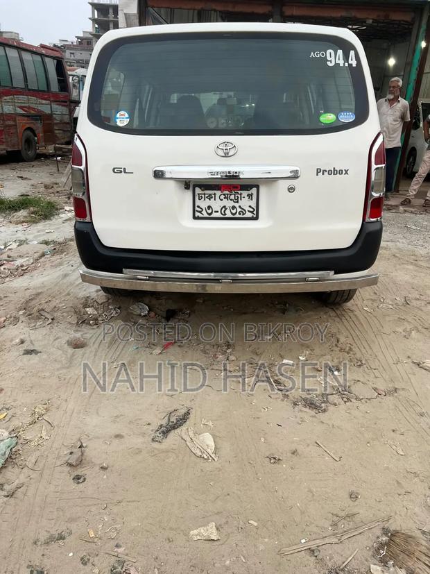 Toyota Probox 2004 White