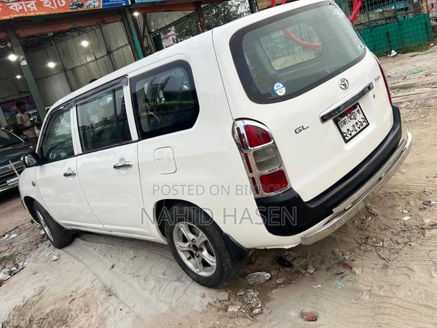Toyota Probox 2004 White