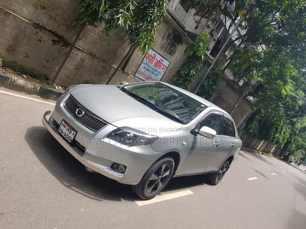 Toyota Axio 2011 Silver