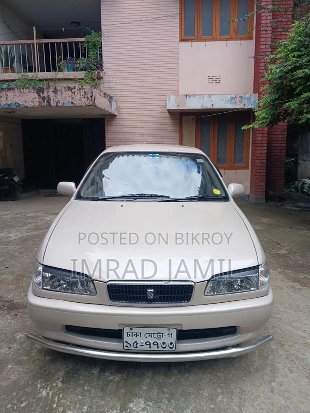 Toyota Sprinter 2000 Silver