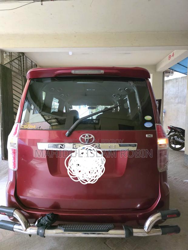 Toyota Noah 2008 Red