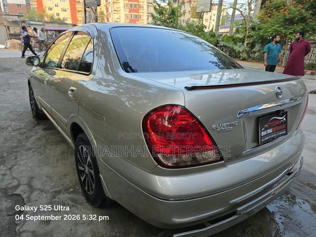 Nissan Bluebird Sylphy 2003 Gold