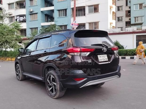 Toyota Rush 1.5 RWD 2019 Maroon