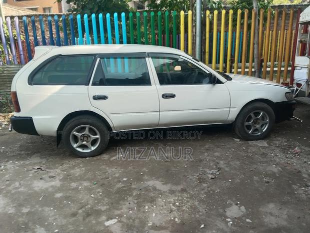 Toyota Corolla 2021 White