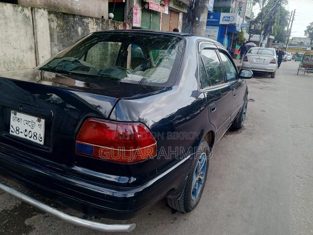 Toyota Corolla 2001 Green