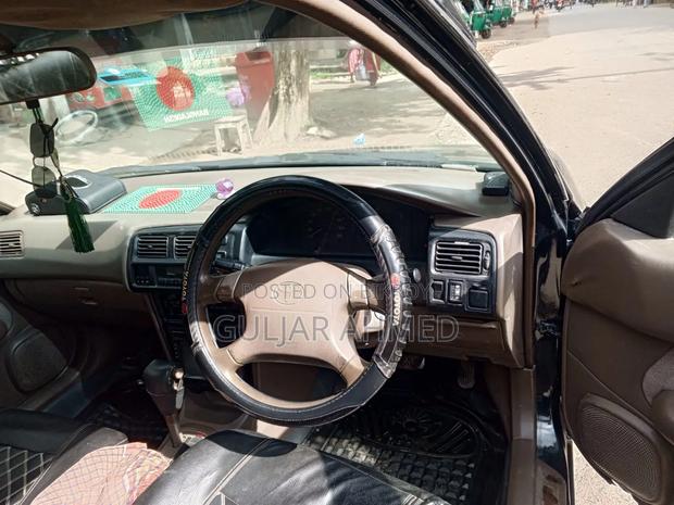 Toyota Corolla 2001 Green