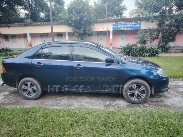 Toyota Corolla Sedan 2004 Blue