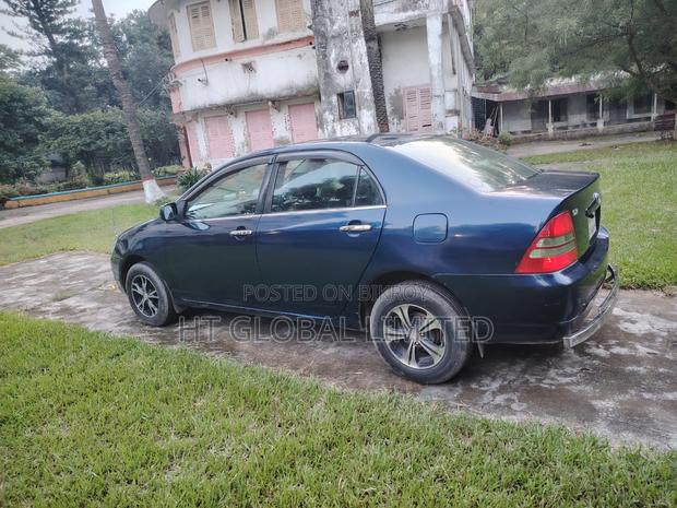 Toyota Corolla Sedan 2004 Blue