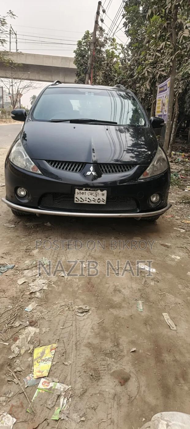 Mitsubishi Grandis 2007 Black
