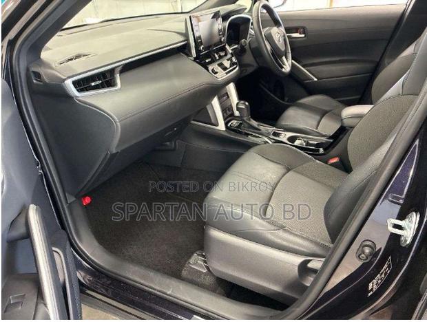 Toyota Corolla Cross 1.8 Hybrid FWD 2021 Black