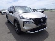 Nissan X-Trail 2023 Gold for sale