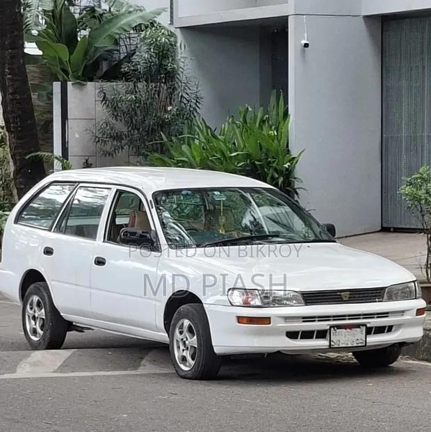 Toyota Corolla II 1999 White