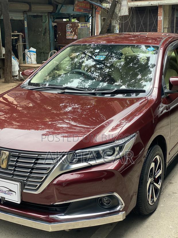 Toyota Premio 2020 Maroon
