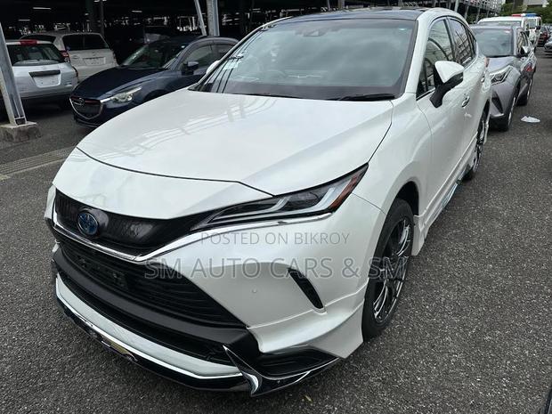 Toyota Harrier 2.5 Hybrid 4WD 2021 Pearl