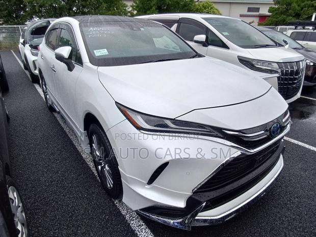 Toyota Harrier Hybrid Z 2023 Pearl