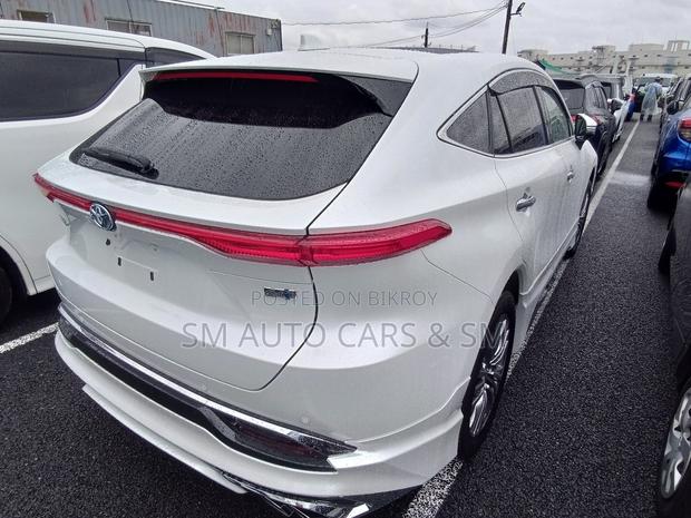 Toyota Harrier Hybrid Z 2023 Pearl