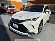New Toyota Harrier Hybrid Z 2025 Pearl for sale
