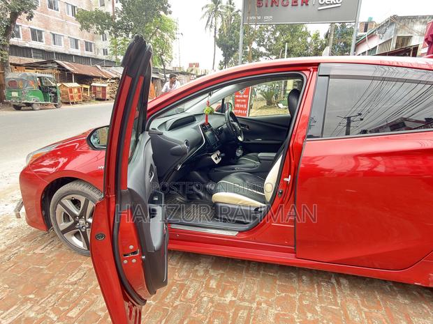 Toyota Prius 2016 Red