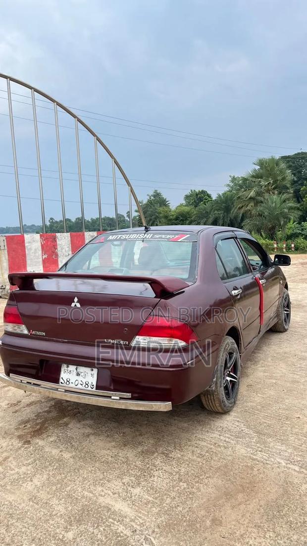 Mitsubishi Lancer 2002 Red